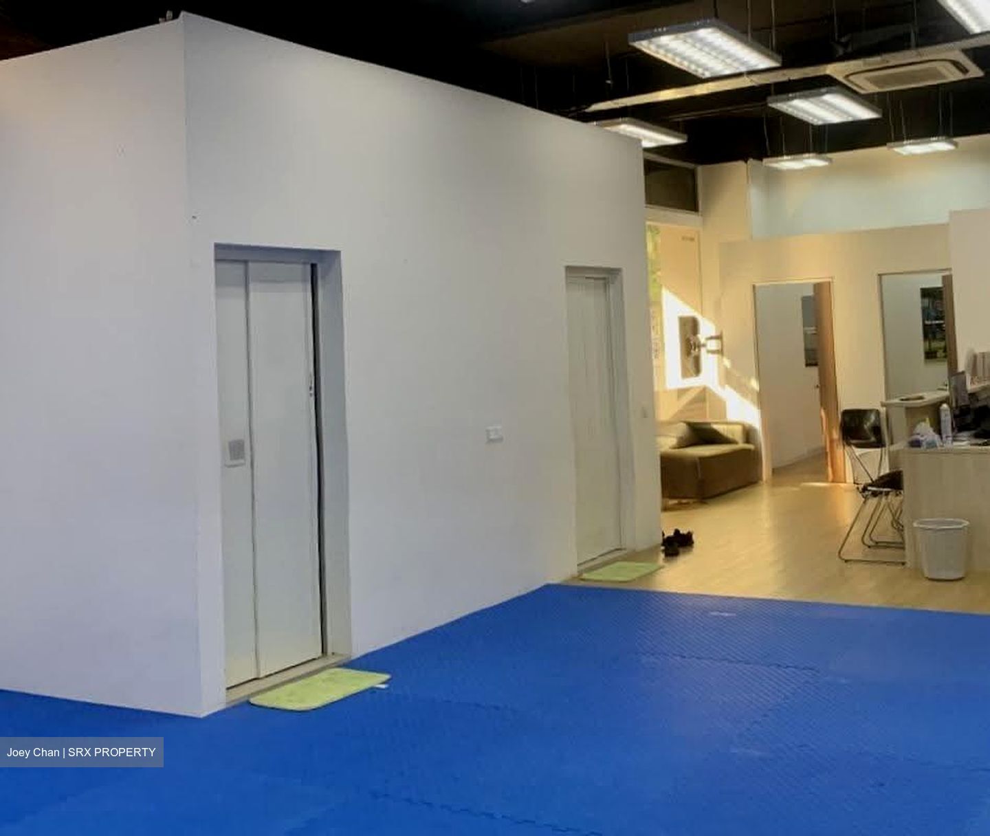 Pandan Valley (D21), Office #615633711
